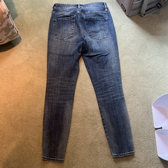 WHBM Skinny Ankle sequin mid rise jeans. Size 2 regular. - Picture 4 of 4